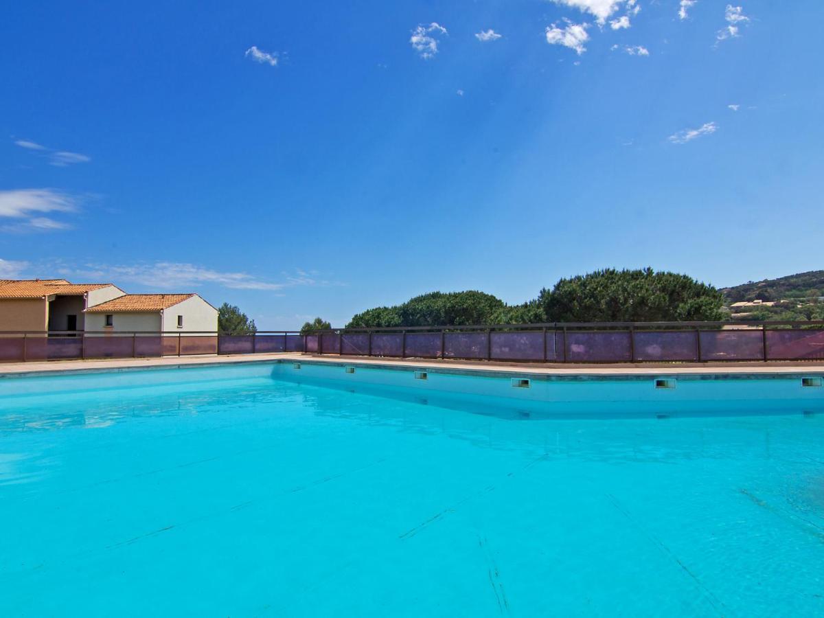 Apartment Le Domaine De La Gaillarde-16 By Interhome Лес-Иссамбр Экстерьер фото